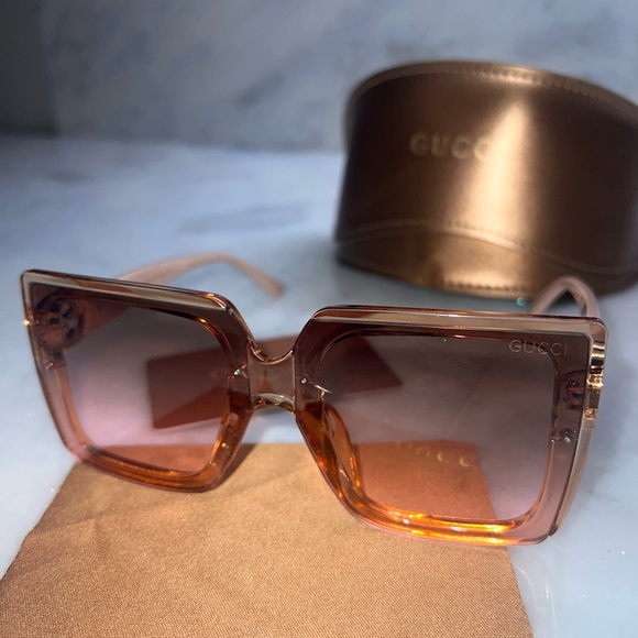 Gucci Pink and Gold Women's Sunglasses - Picture 5 of 10